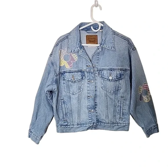 Levis 90s Patchwork Truckers Jacket. Size small - Picture 4 of 12
